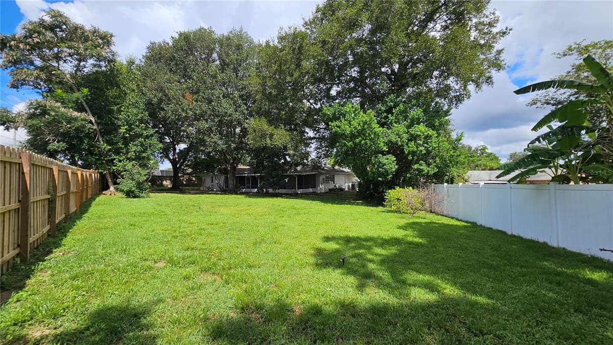 410 BROADVIEW AVENUE — photo 41 of 45