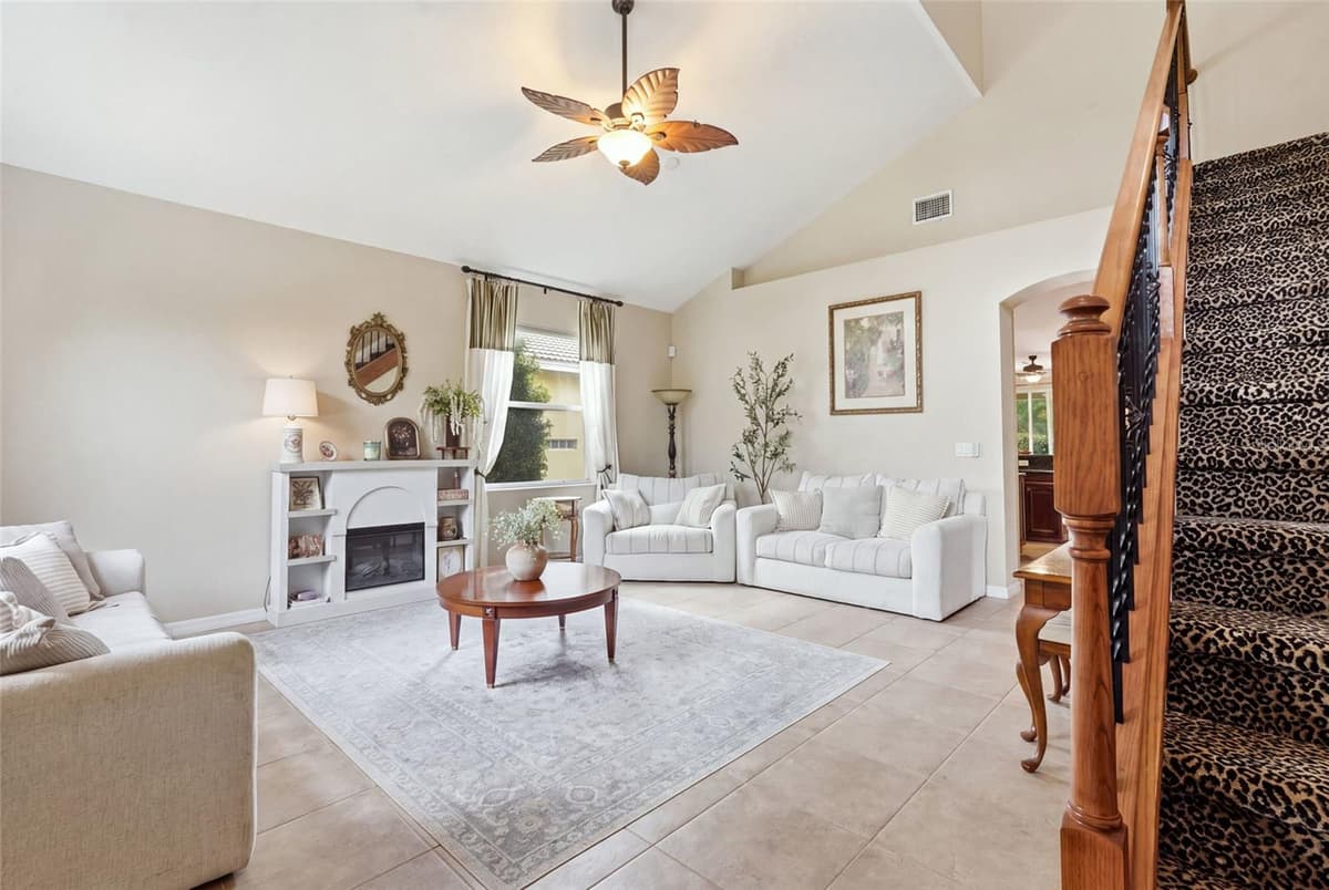 3565 MALAGROTTA CIRCLE — photo 4 of 54