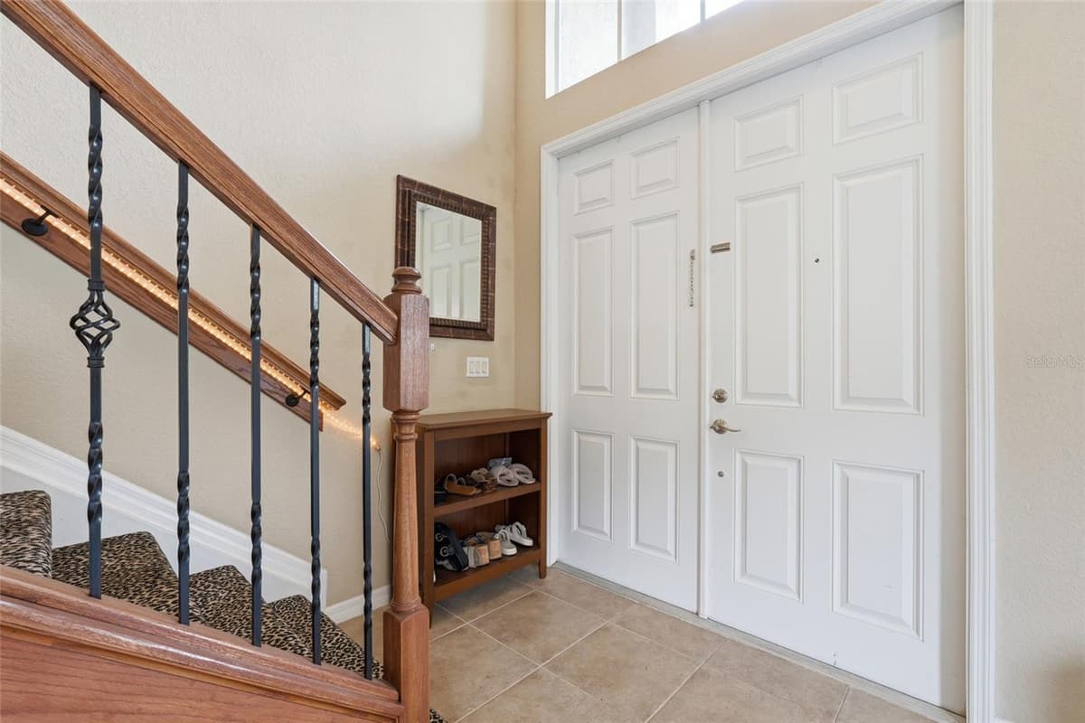 3565 MALAGROTTA CIRCLE — photo 9 of 54