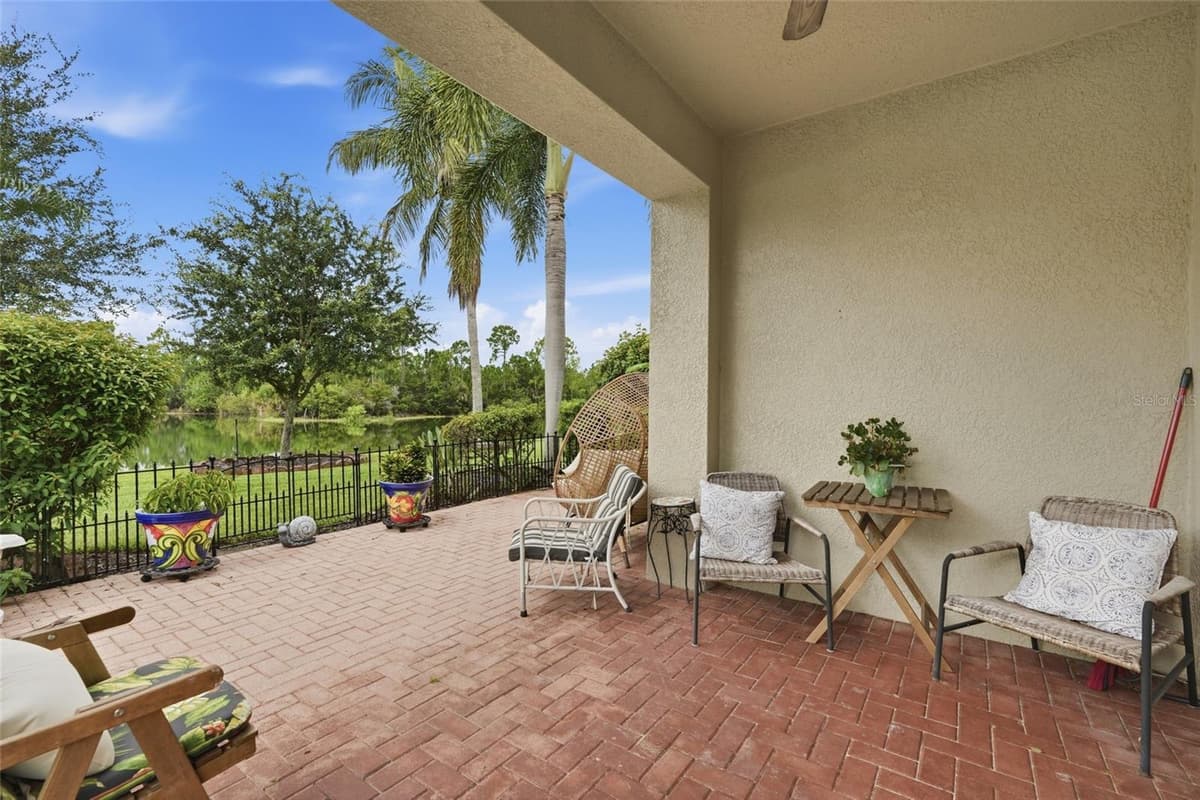 3565 MALAGROTTA CIRCLE — photo 34 of 54