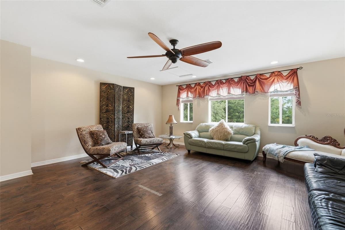 3565 MALAGROTTA CIRCLE — photo 5 of 54