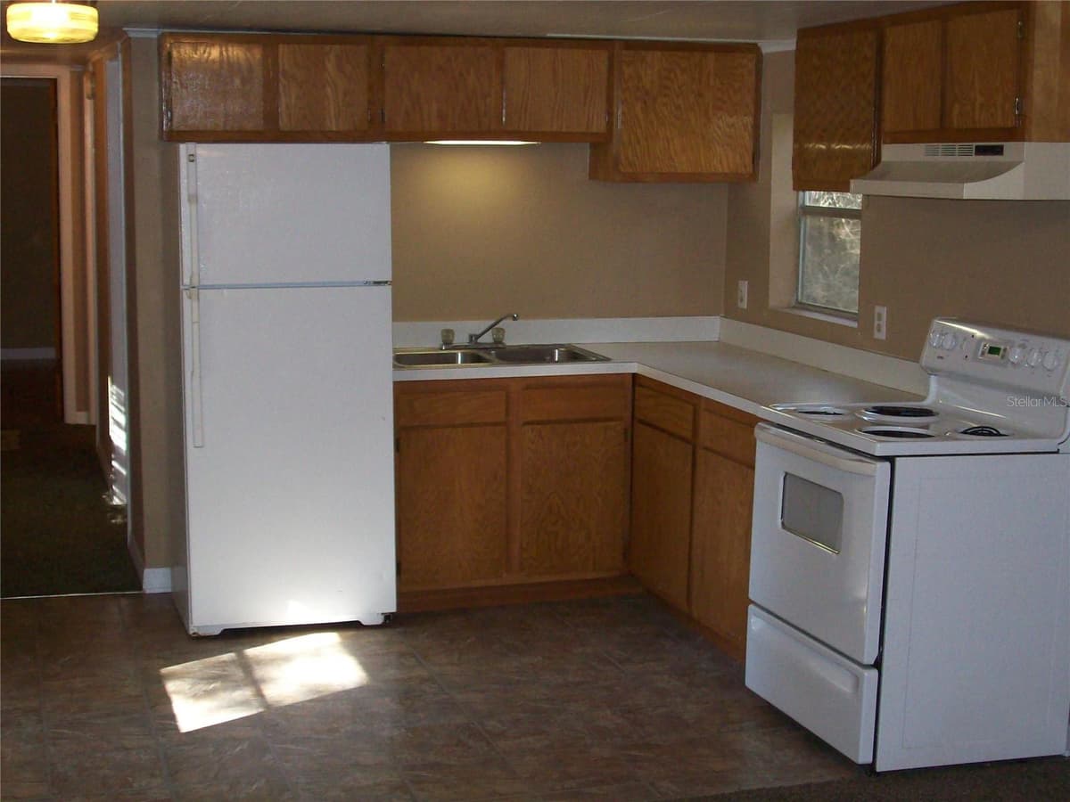 6382 BAKER ROAD — photo 7 of 19