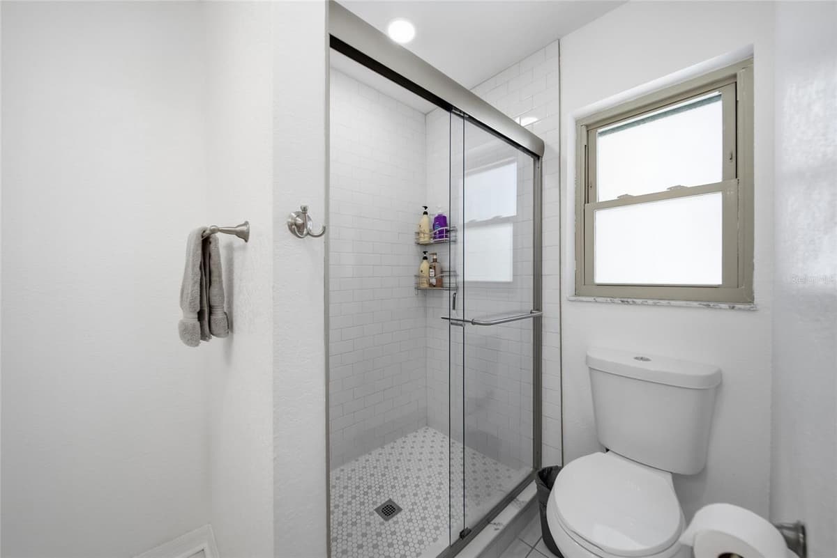 1403 GARDEN AVENUE — photo 19 of 48