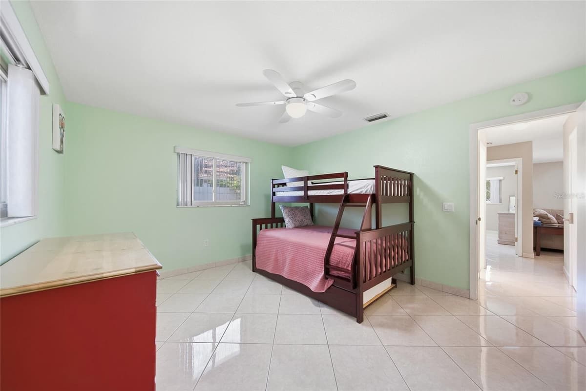 1403 GARDEN AVENUE — photo 26 of 48