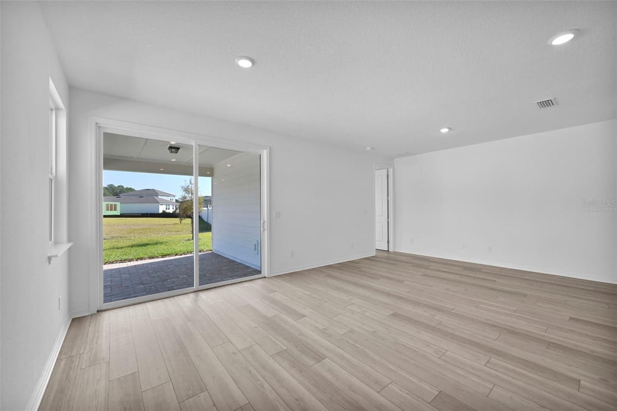 343 FISHTAIL PLACE — photo 14 of 29