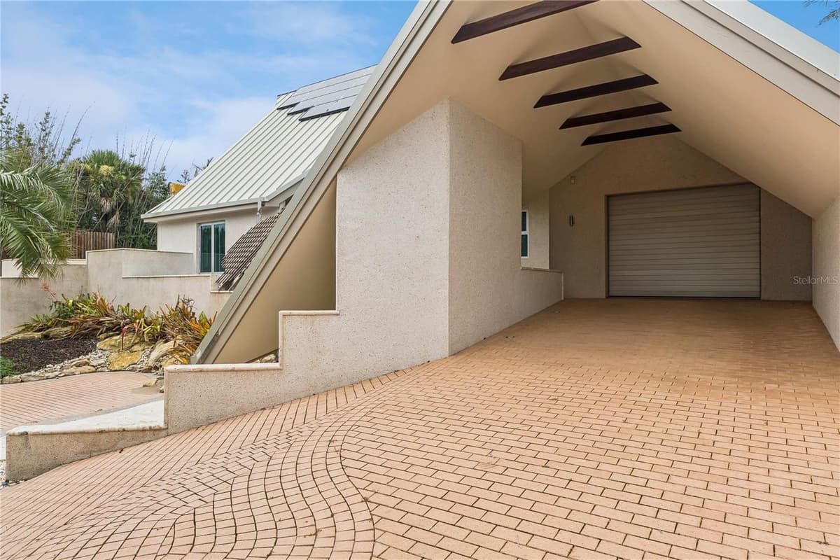 1800 PENINSULA AVENUE — photo 4 of 99