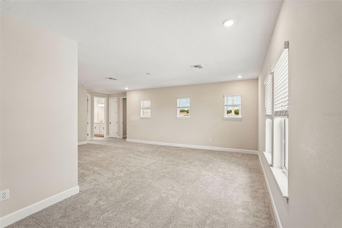 7028 FOXBORO WAY — photo 26 of 47