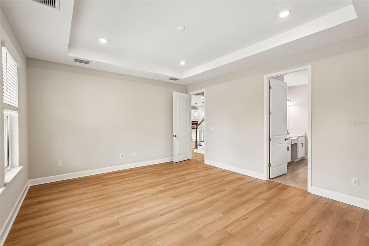 7028 FOXBORO WAY — photo 21 of 47