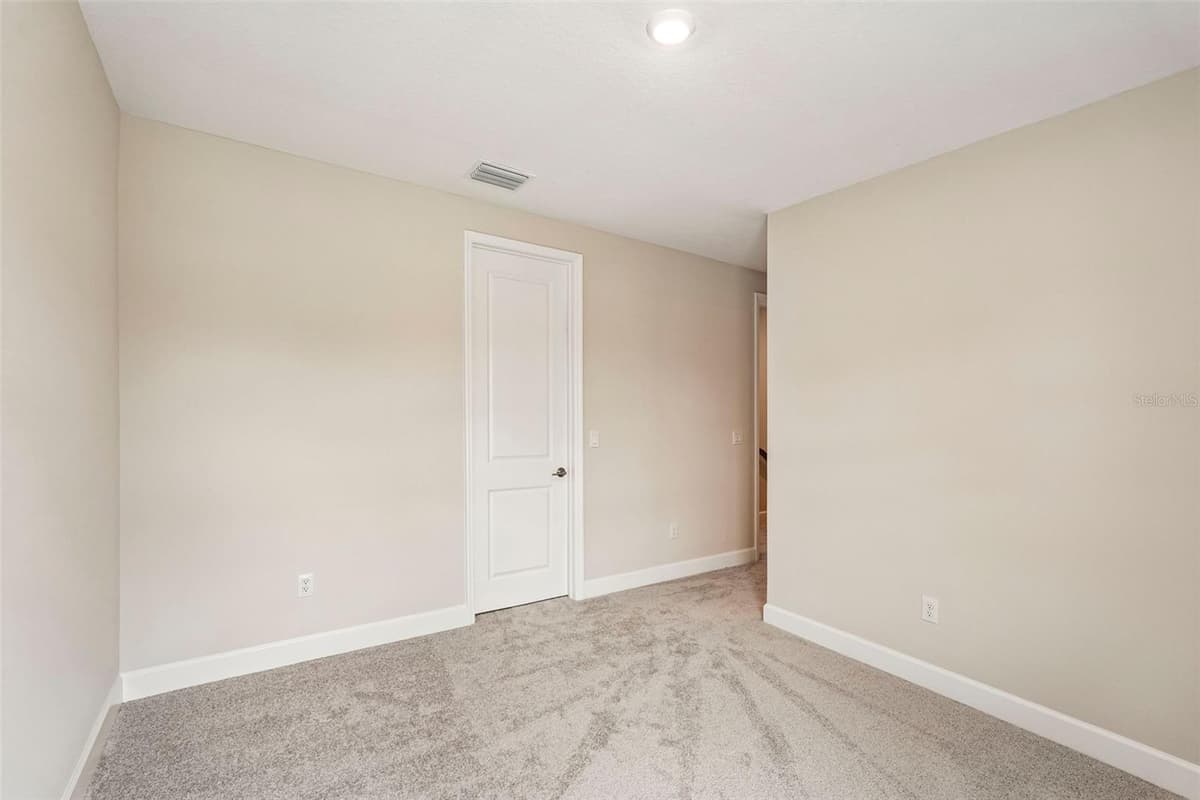 7028 FOXBORO WAY — photo 36 of 47