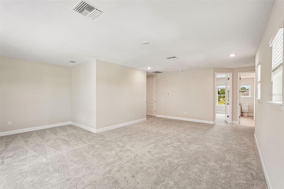7028 FOXBORO WAY — photo 27 of 47