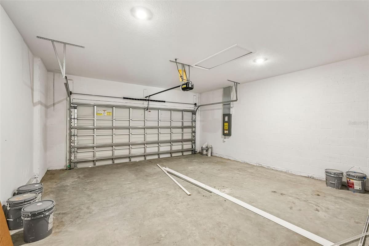 7028 FOXBORO WAY — photo 39 of 47