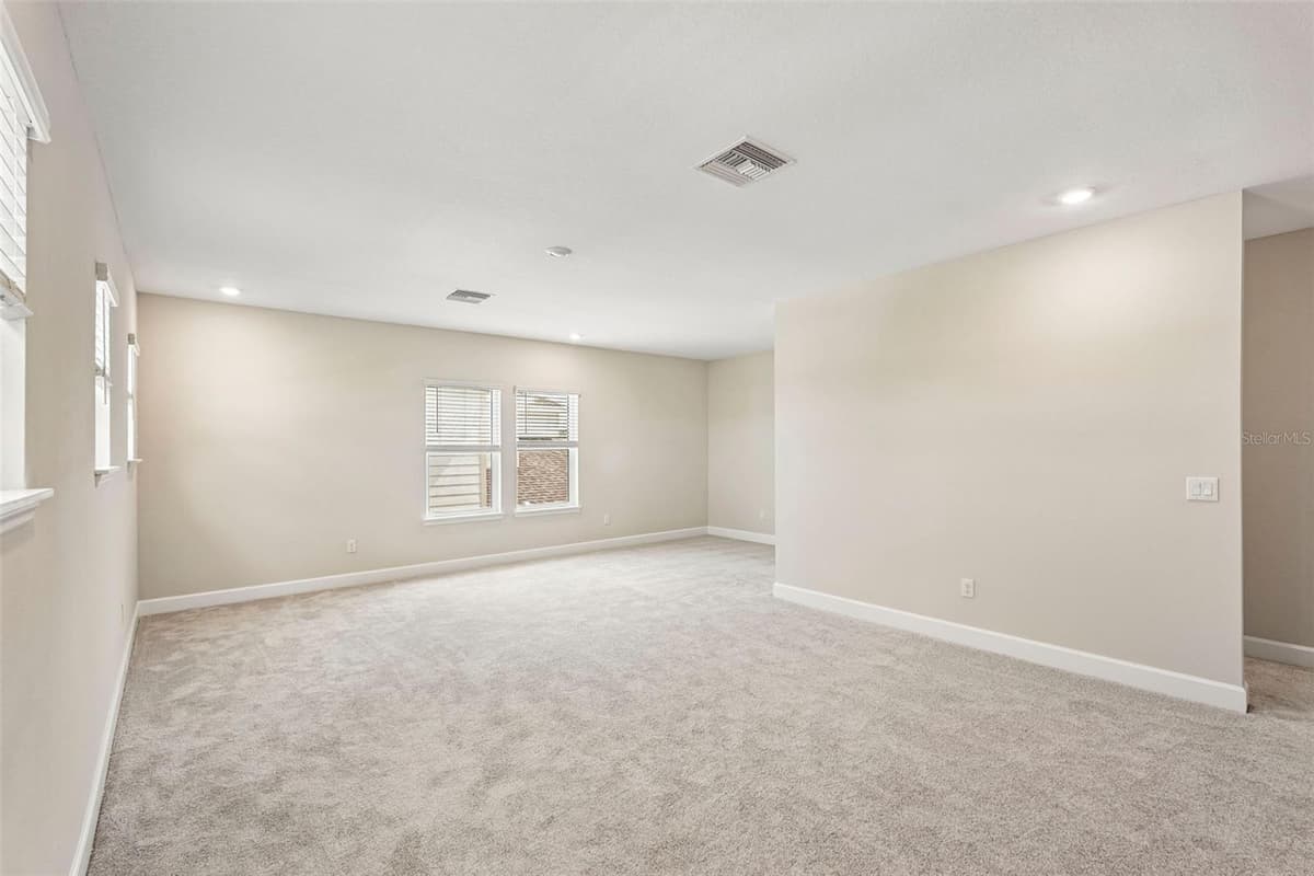 7028 FOXBORO WAY — photo 25 of 47