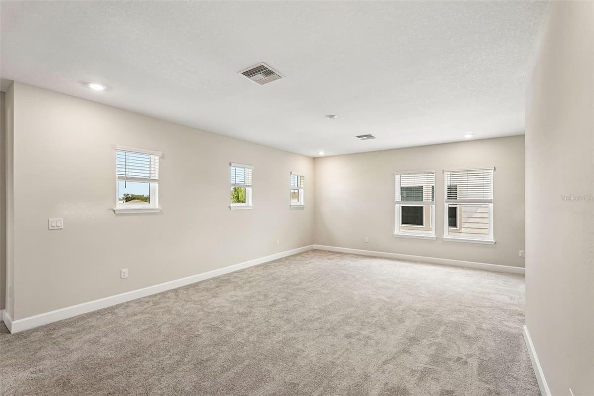 7028 FOXBORO WAY — photo 24 of 47