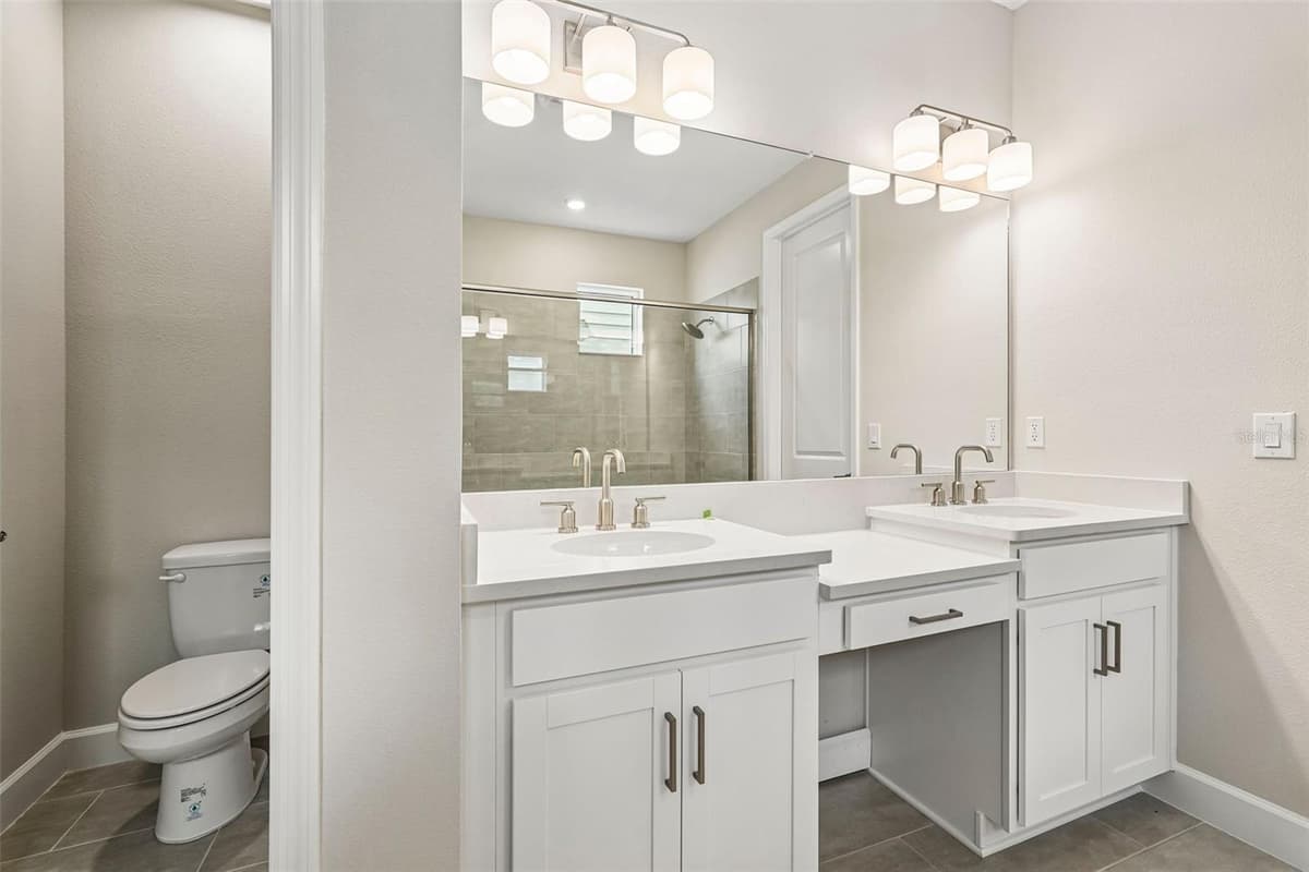 7028 FOXBORO WAY — photo 19 of 47