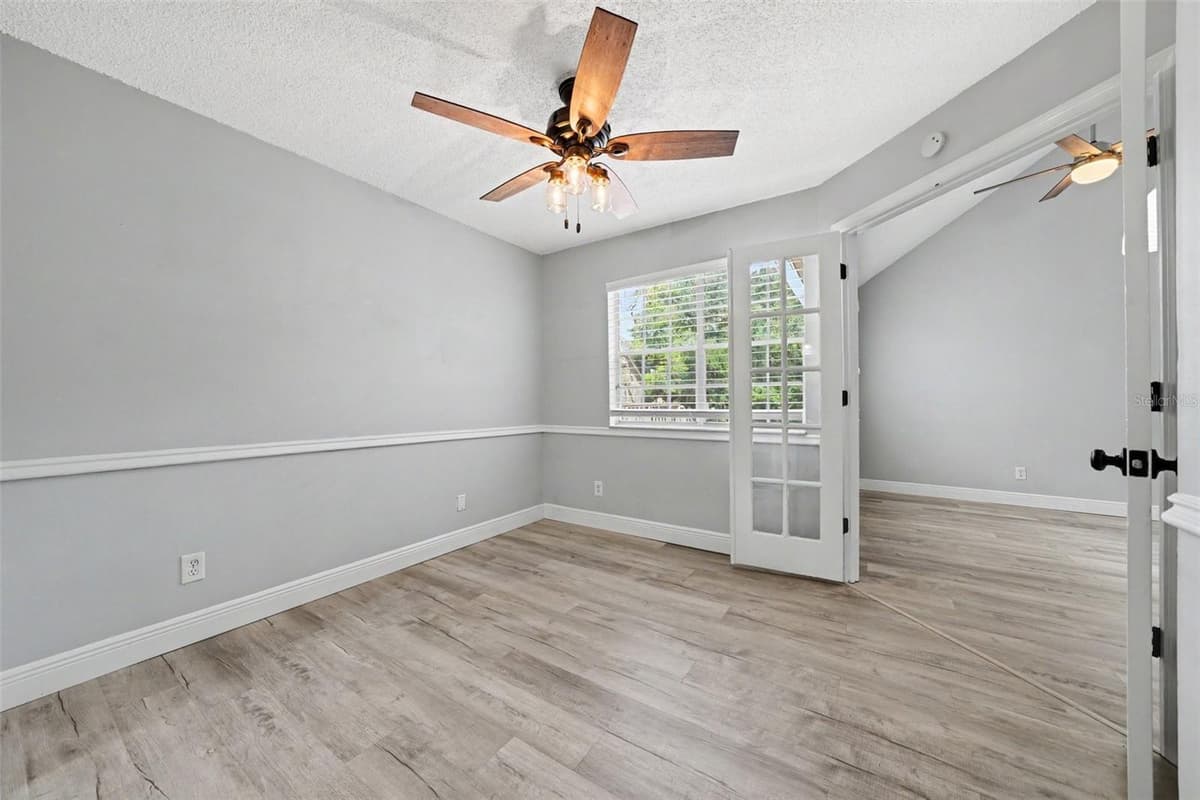 610 COLORADO PLACE — photo 21 of 27