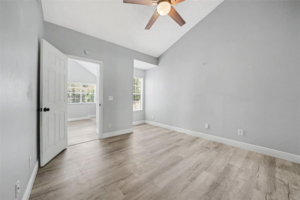 610 COLORADO PLACE — photo 14 of 27