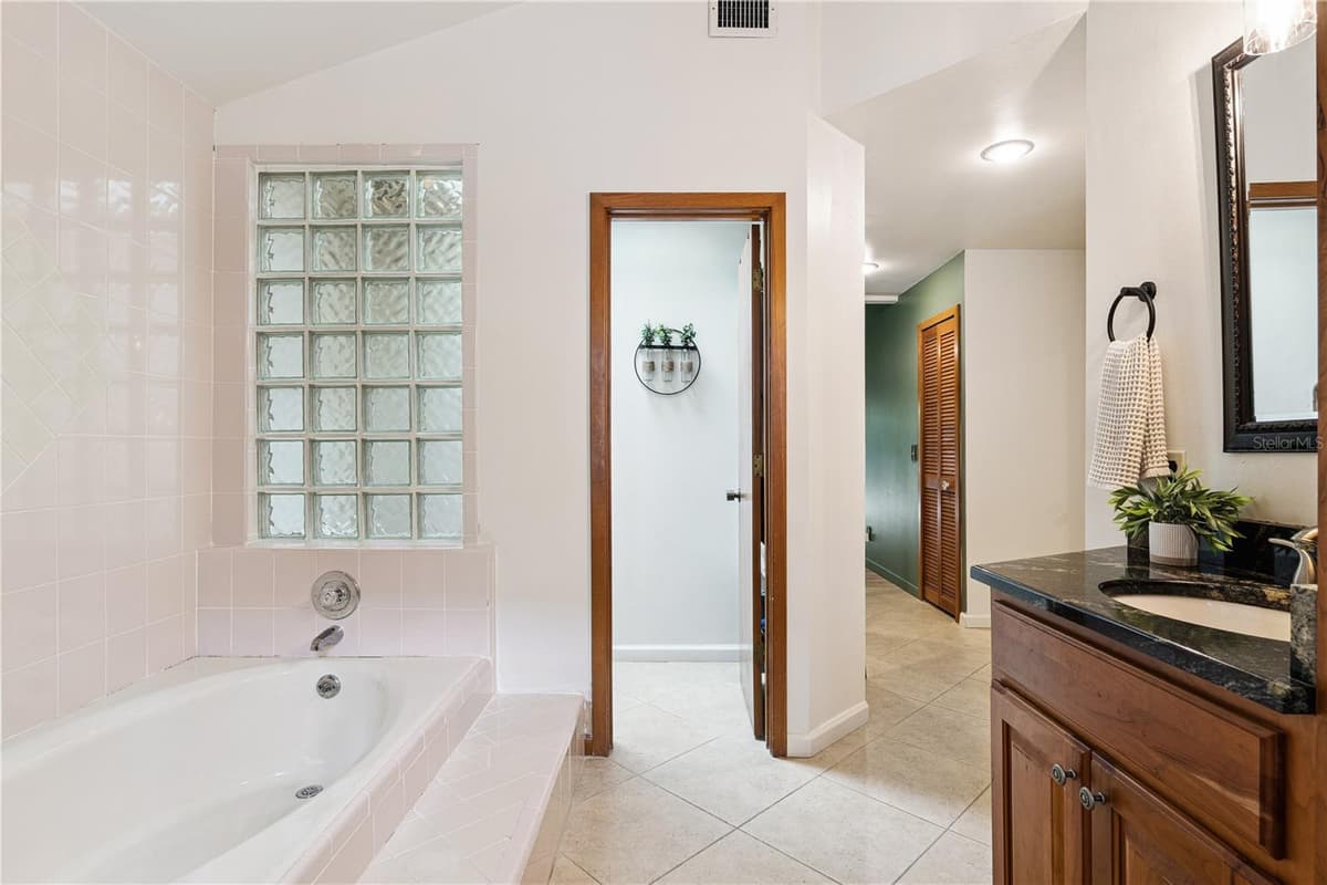 2538 LONG IRON COURT — photo 25 of 40
