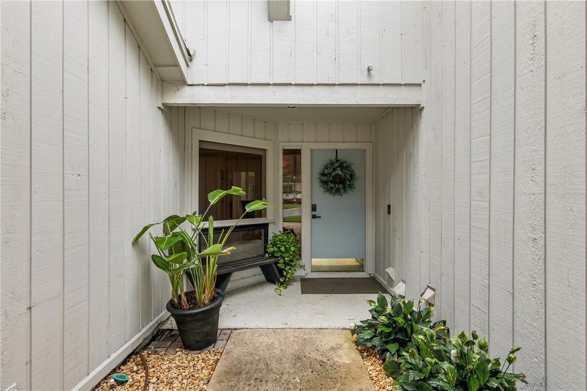 2538 LONG IRON COURT — photo 4 of 40
