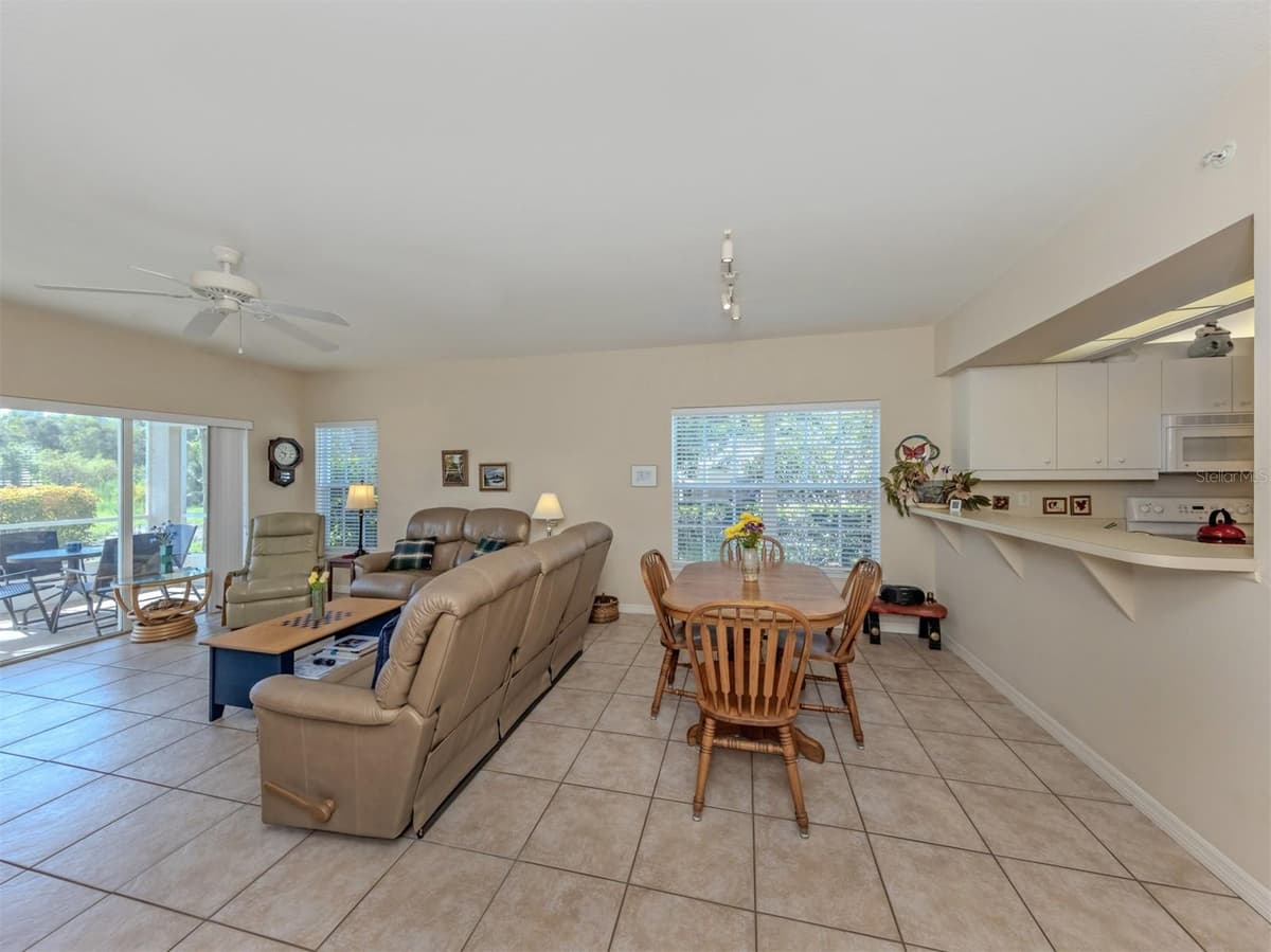 872 SARANAC LAKE DRIVE — photo 17 of 78