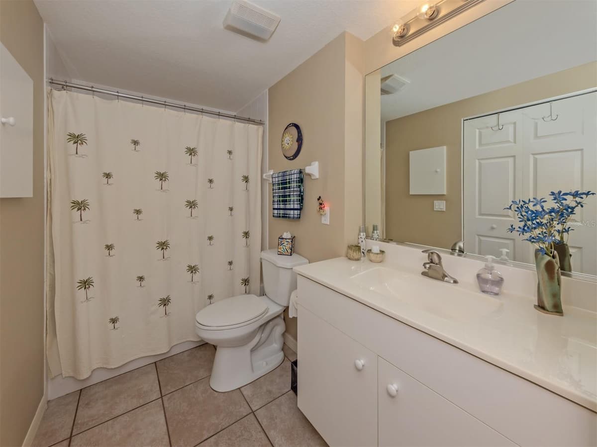 872 SARANAC LAKE DRIVE — photo 27 of 78