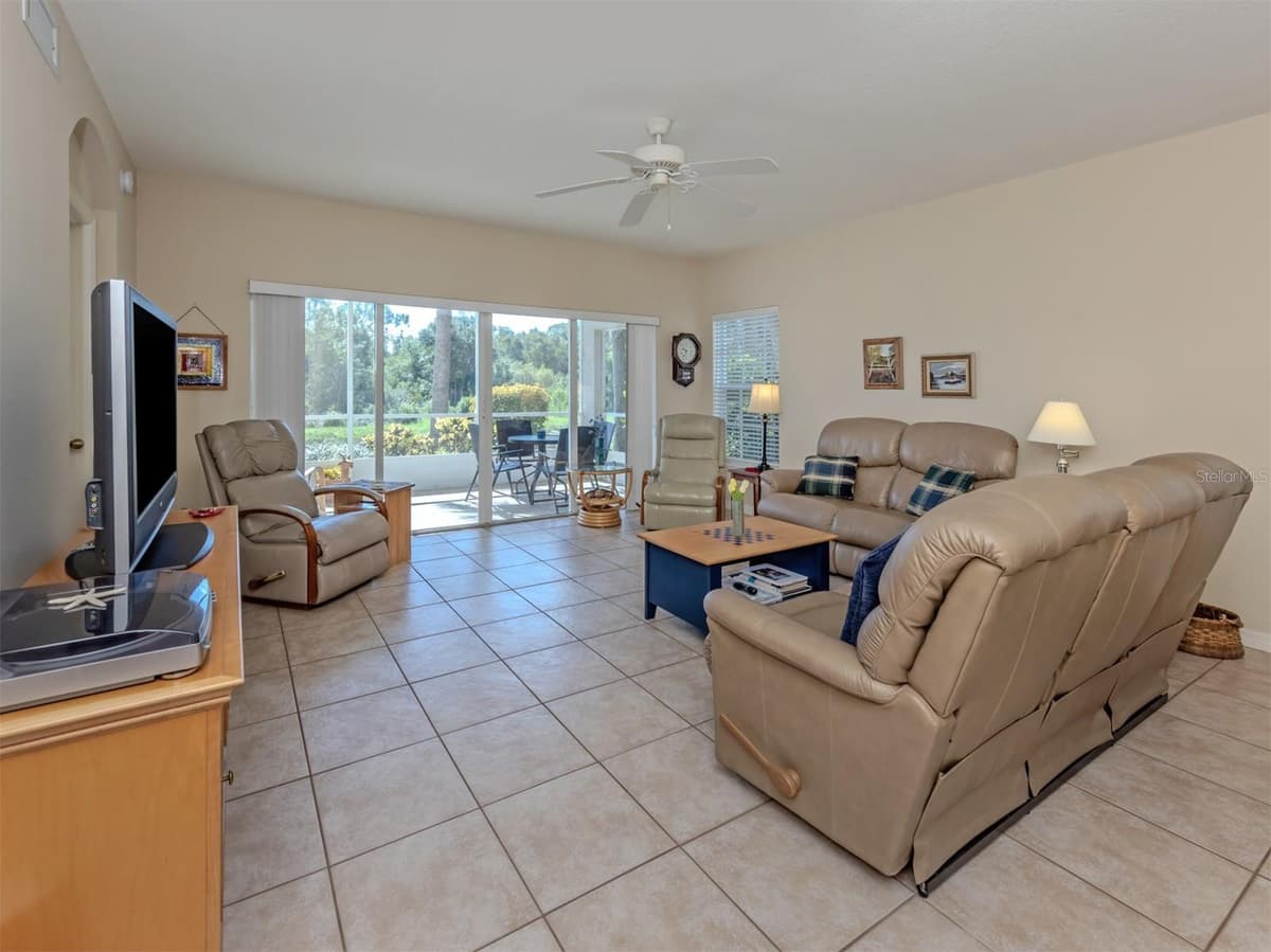 872 SARANAC LAKE DRIVE — photo 13 of 78