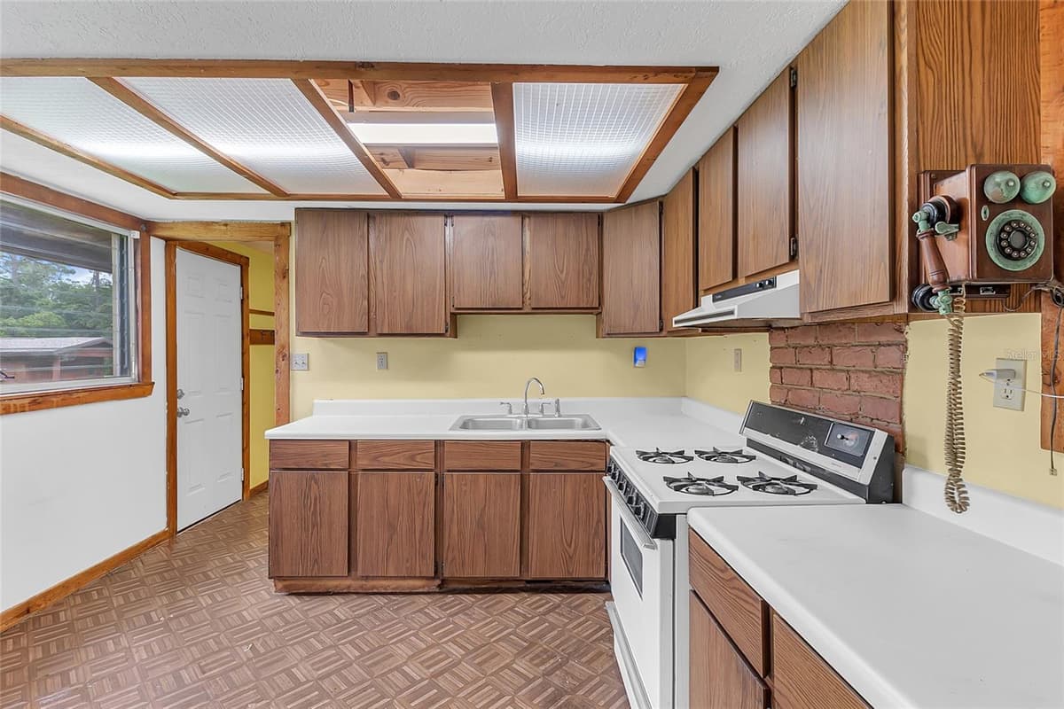 4465 STORY ROAD — photo 4 of 24