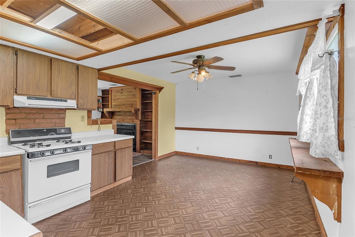 4465 STORY ROAD — photo 8 of 24