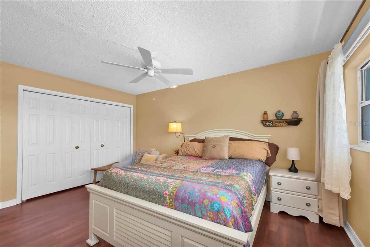6363 GULF WINDS DRIVE — photo 17 of 38