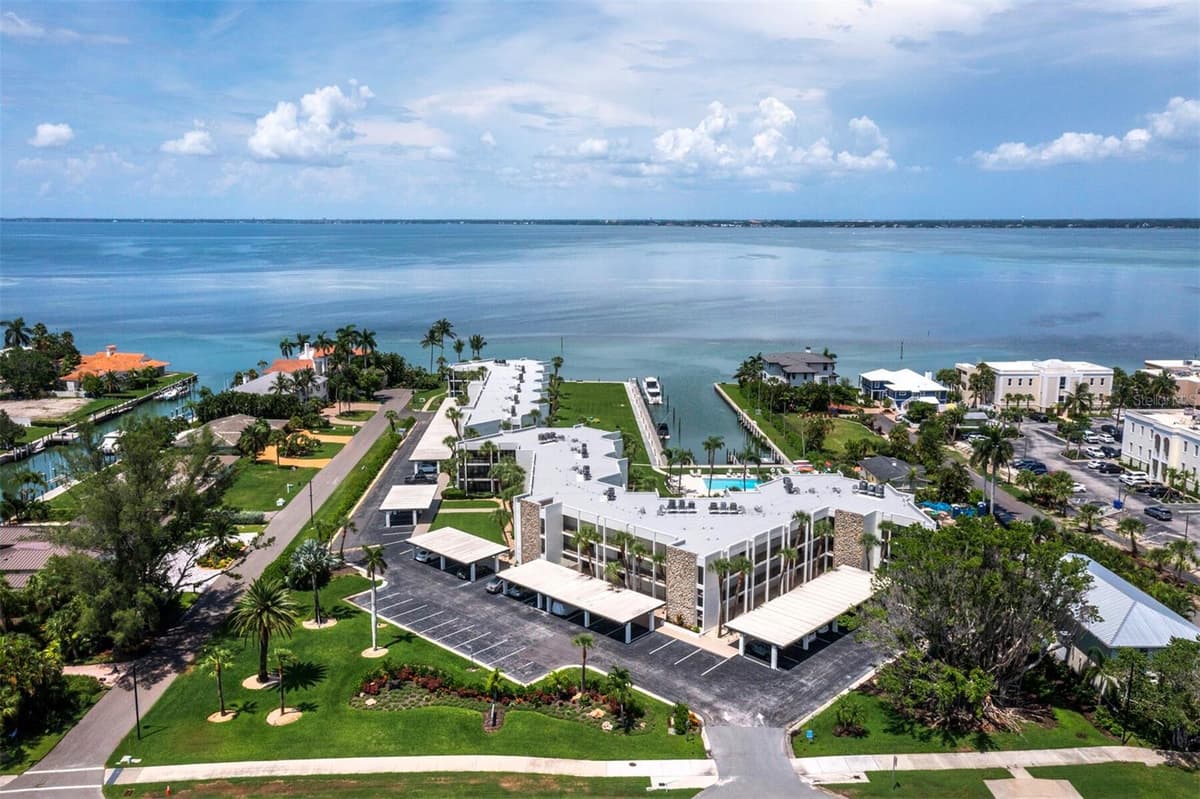 448 GULF OF MEXICO DRIVE — photo 45 of 63