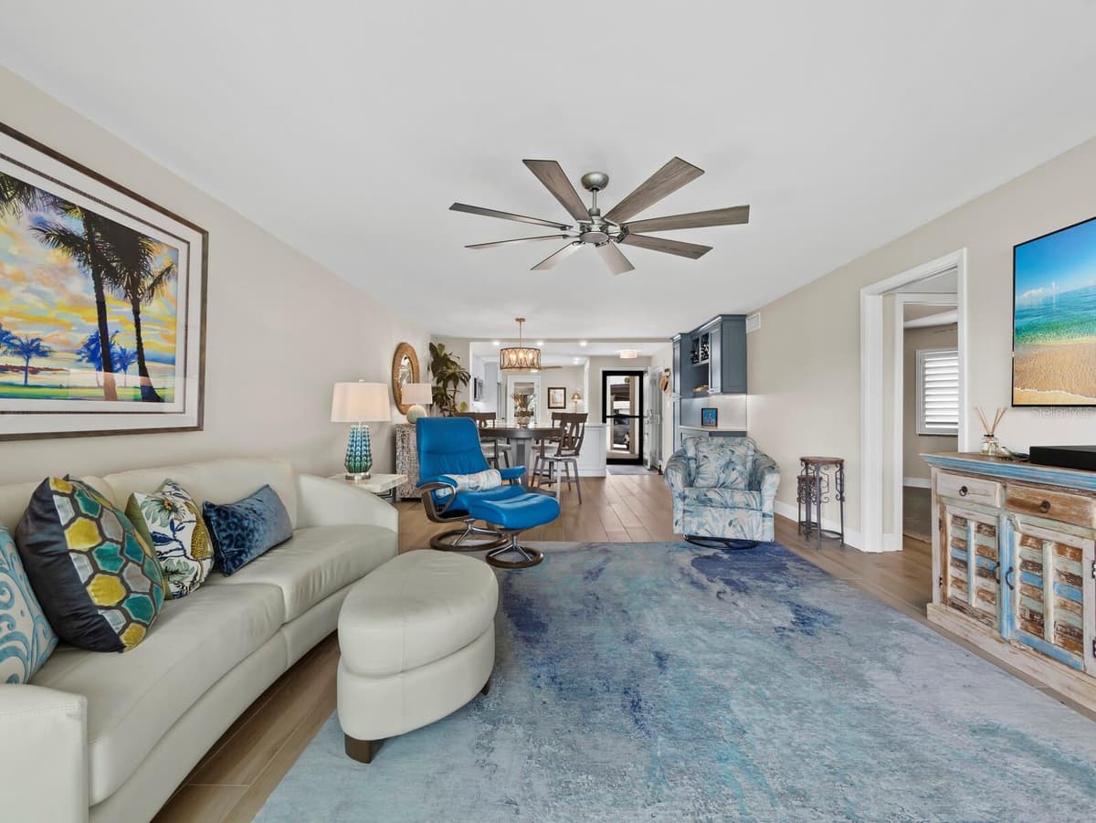 448 GULF OF MEXICO DRIVE — photo 13 of 63