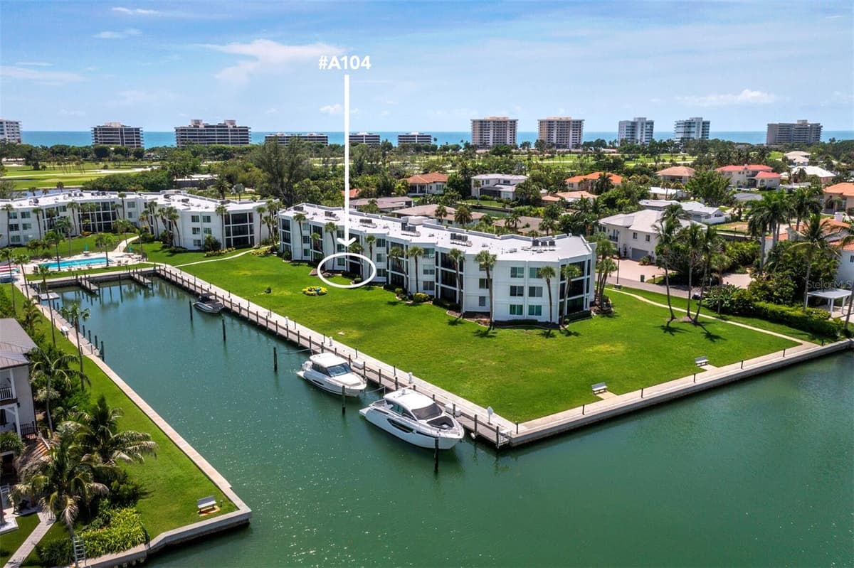 448 GULF OF MEXICO DRIVE — photo 58 of 63