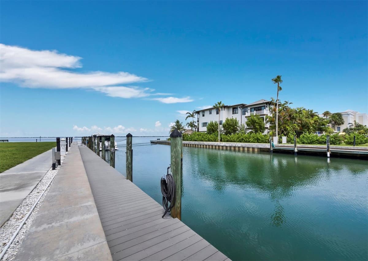 448 GULF OF MEXICO DRIVE — photo 36 of 63