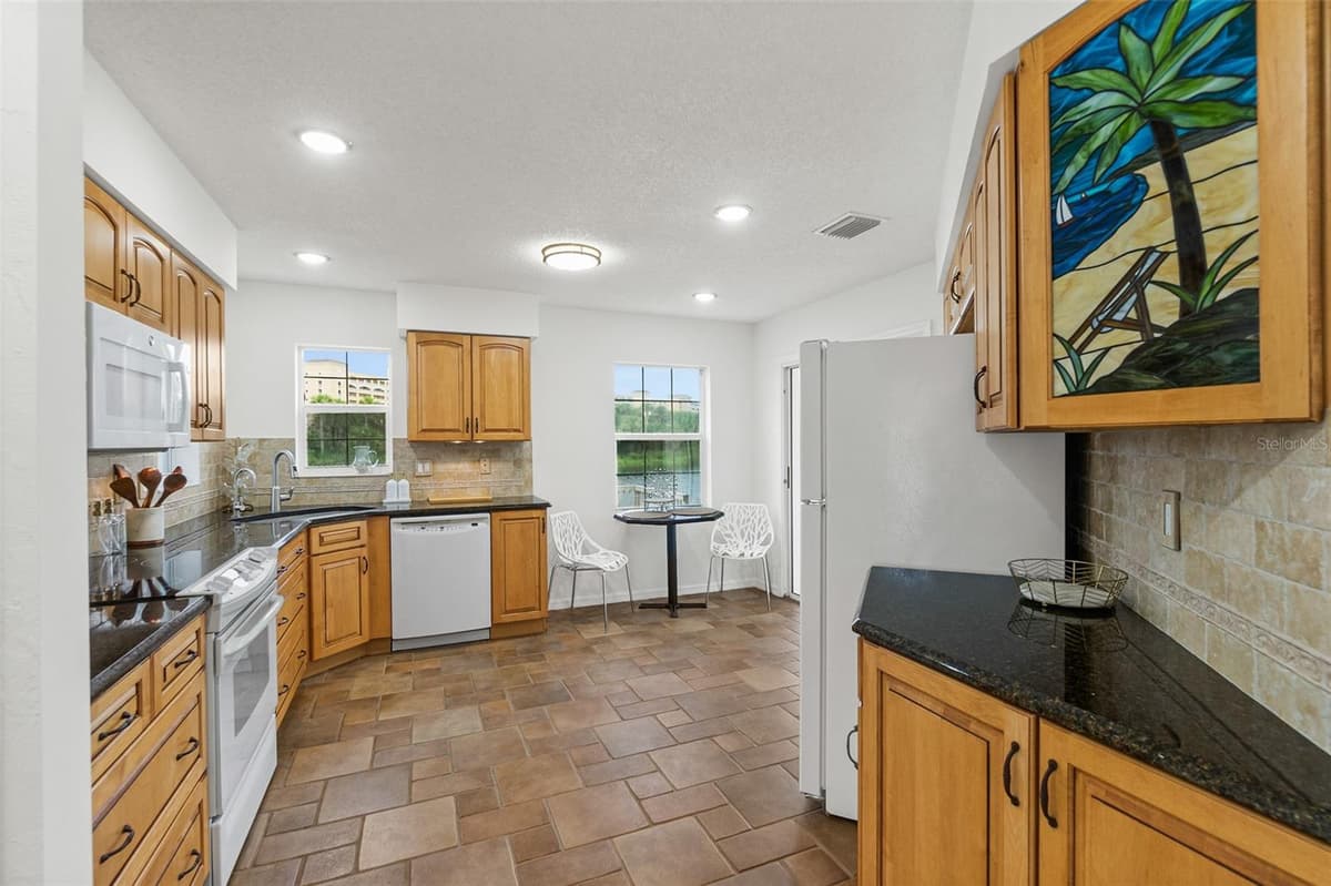 18 SAN RAFAEL COURT — photo 27 of 88