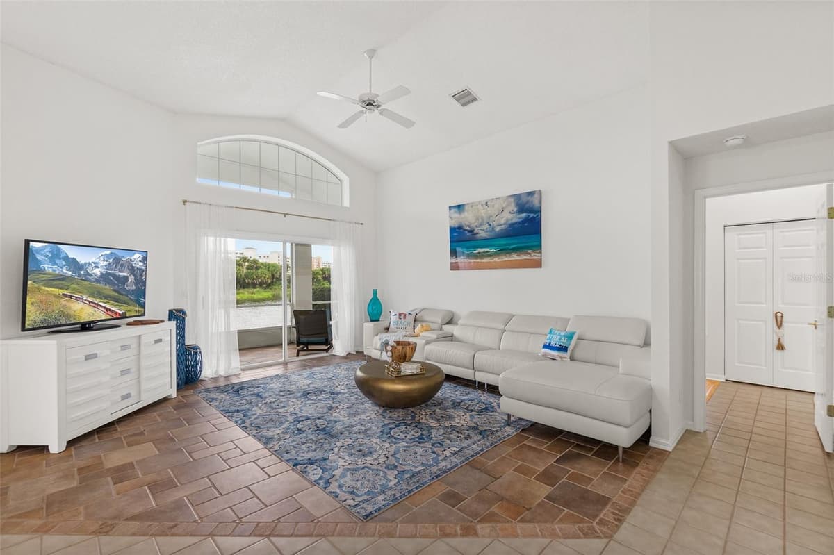 18 SAN RAFAEL COURT — photo 23 of 88