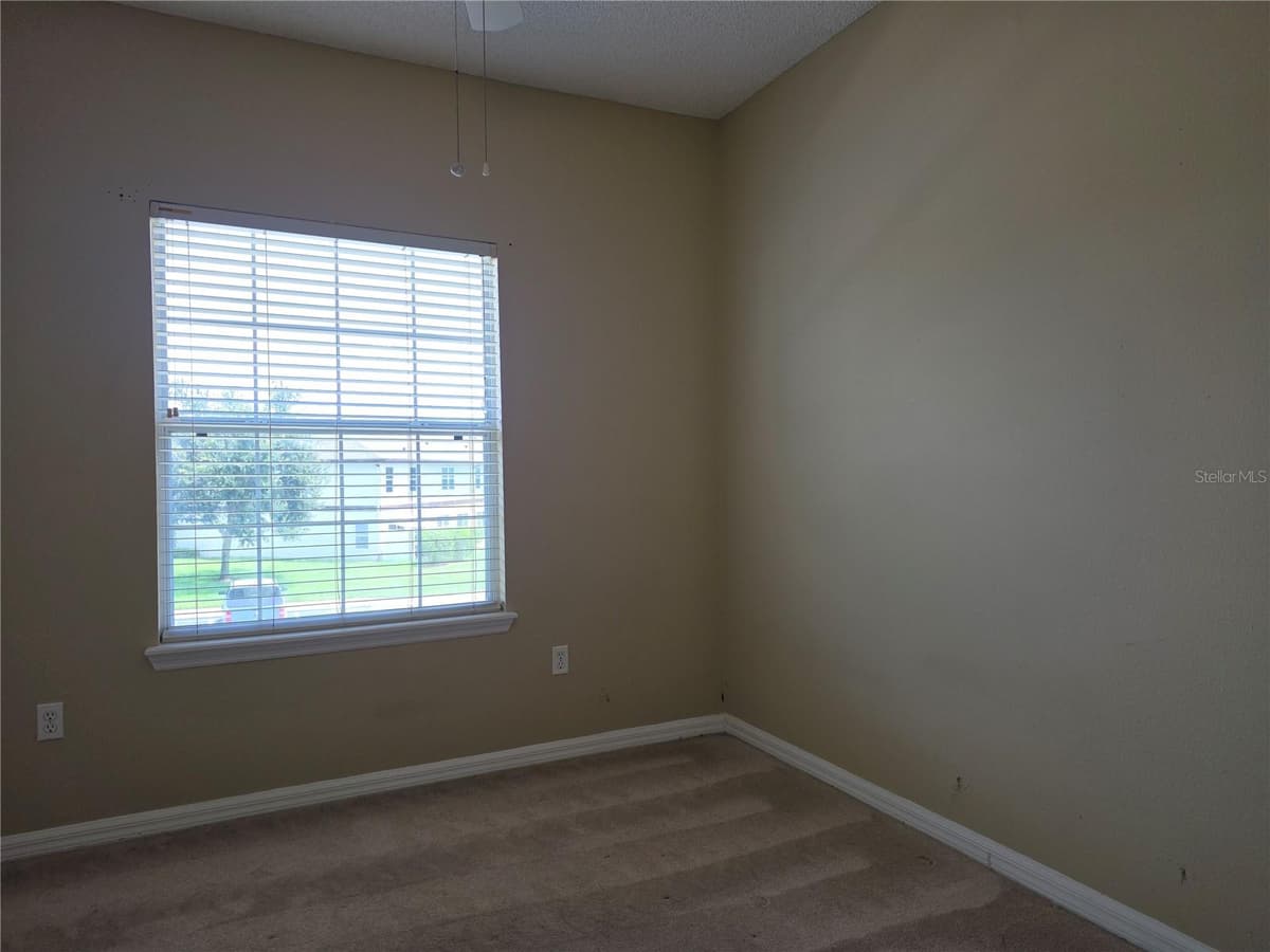 600 NORTHERN WAY — photo 18 of 27