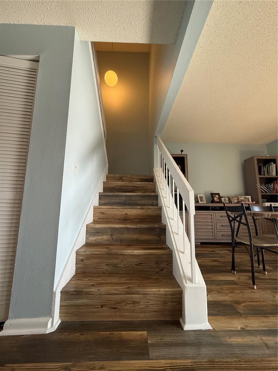 2641 CEDAR VIEW COURT — photo 10 of 16
