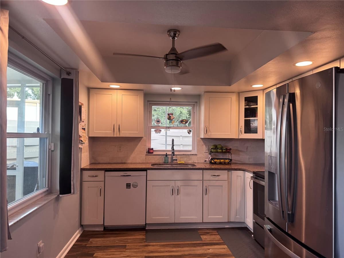 2641 CEDAR VIEW COURT — photo 7 of 16