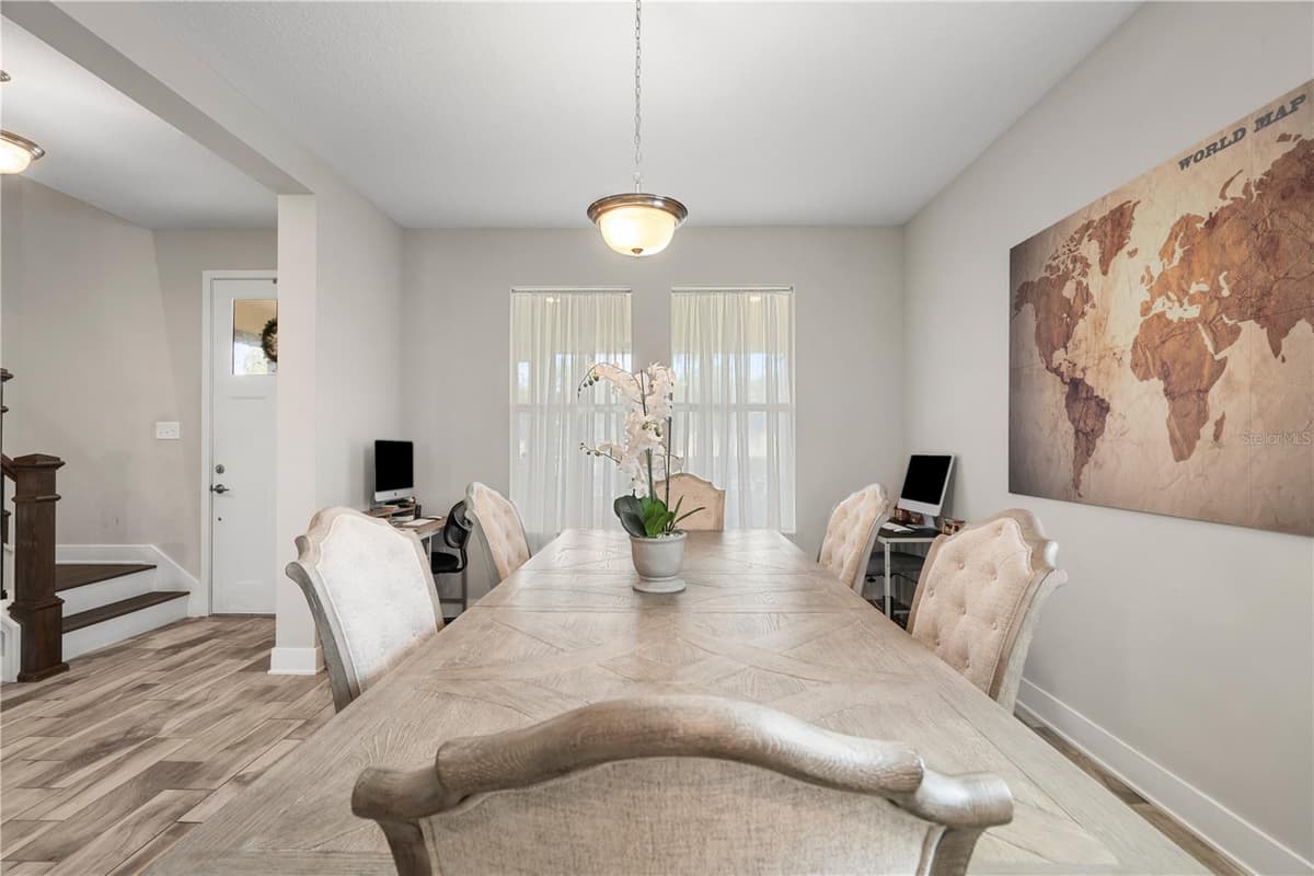 1415 CRYSTAL LAKE DRIVE — photo 9 of 63