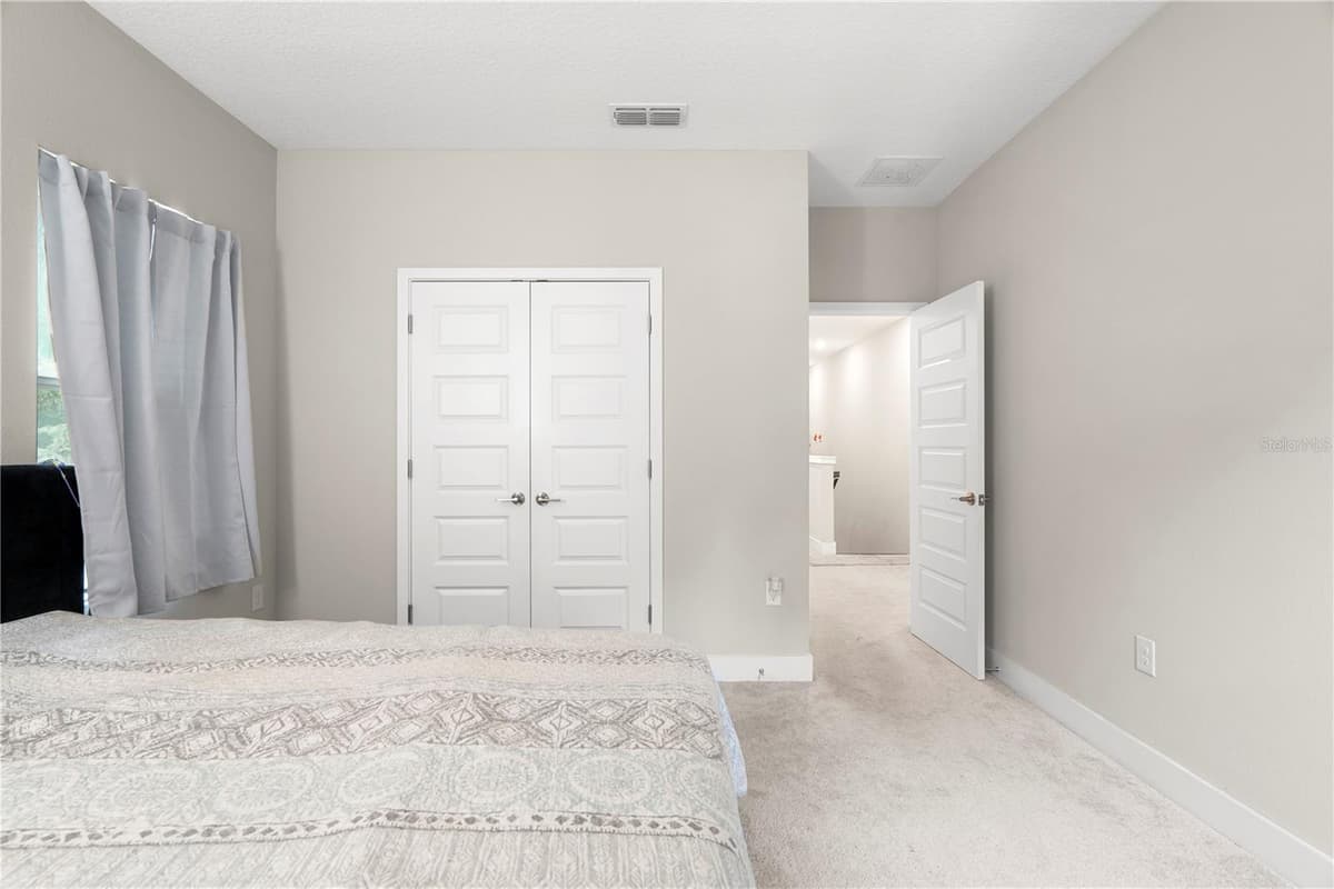 1415 CRYSTAL LAKE DRIVE — photo 35 of 63