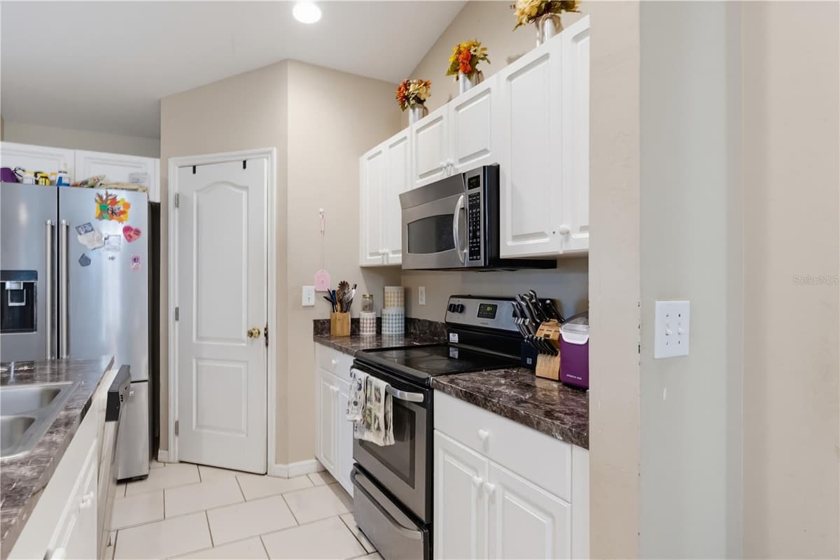 3109 64TH STREET — photo 12 of 30