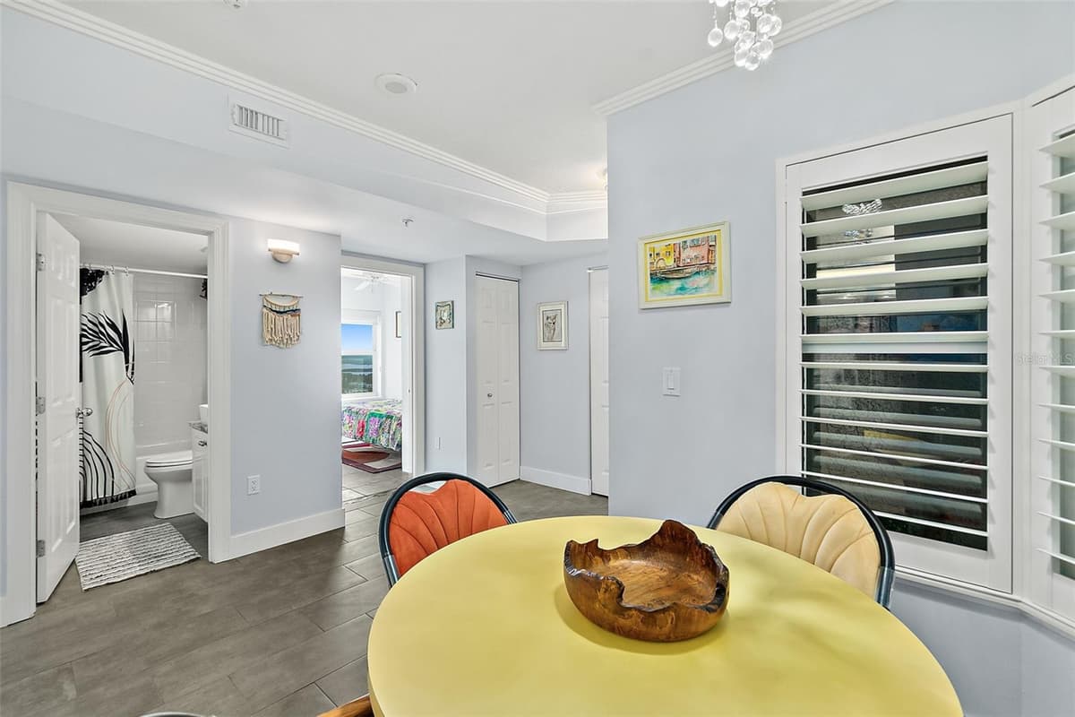 3425 ATLANTIC AVENUE — photo 33 of 54