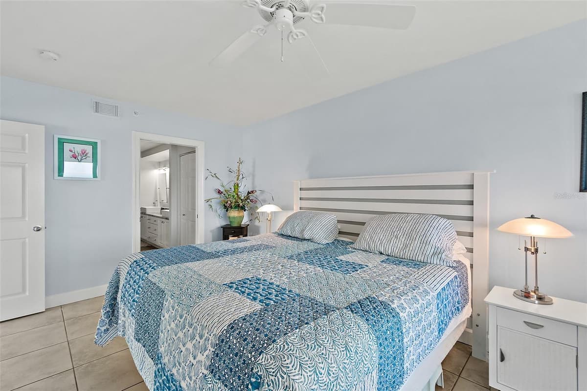 3425 ATLANTIC AVENUE — photo 19 of 54