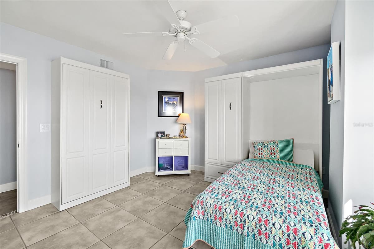 3425 ATLANTIC AVENUE — photo 26 of 54