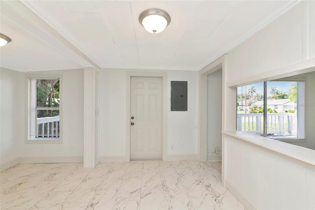416 27TH AVENUE — photo 8 of 44