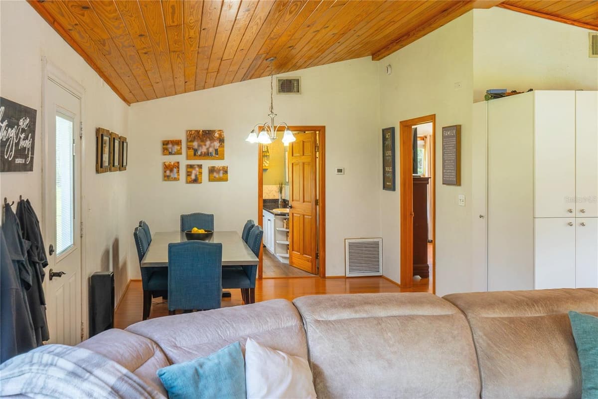 776 MAYTOWN ROAD — photo 11 of 56