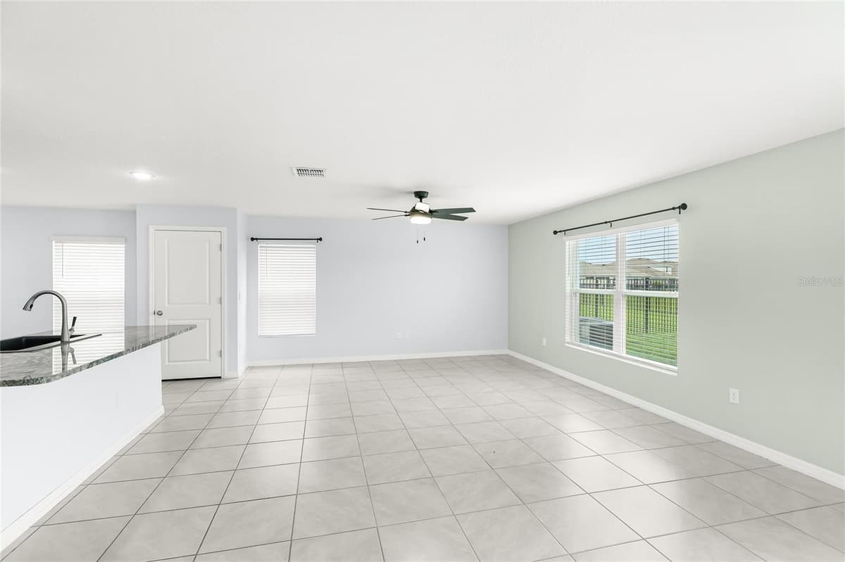 10116 CHARLOTTE DRIVE — photo 11 of 43