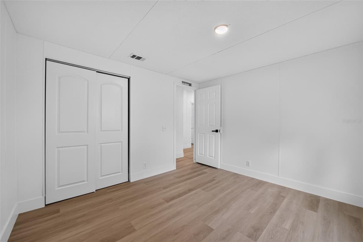 10213 UNION PARK DRIVE — photo 13 of 24