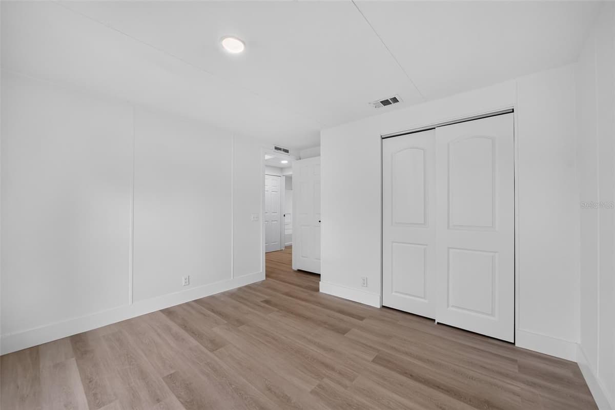10213 UNION PARK DRIVE — photo 12 of 24
