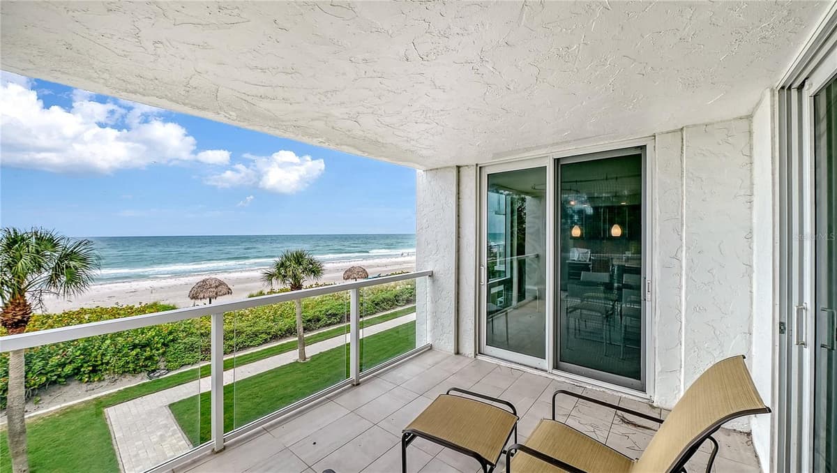 2425 GULF OF MEXICO DRIVE — photo 9 of 48
