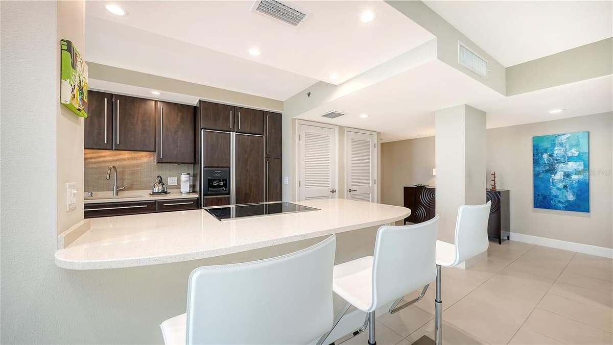 2425 GULF OF MEXICO DRIVE — photo 19 of 48